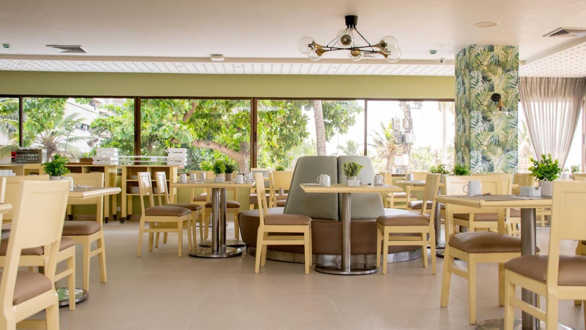 Hotel Capilla Del Mar 5*