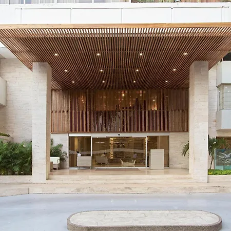 Capilla Del Mar 5*