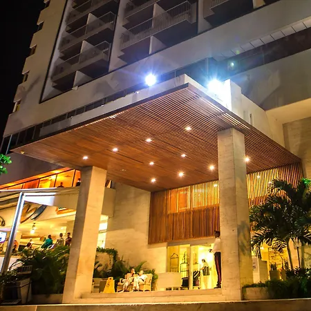 Hotel Capilla Del Mar 5*